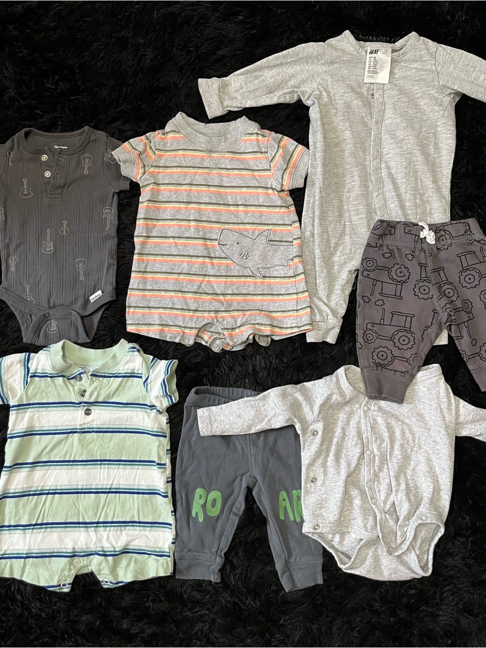 COTTON Boy 0-3 Months GRAY GUITAR 7 Piece Bundle